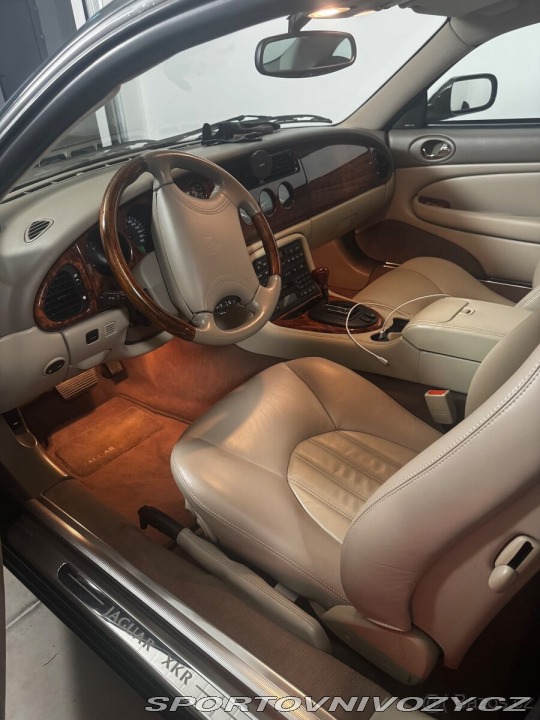 Jaguar XKR 4,0 kompresor 2001