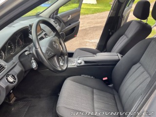 Mercedes-Benz C C350 CDI V6 17Okw r.v.201 2010