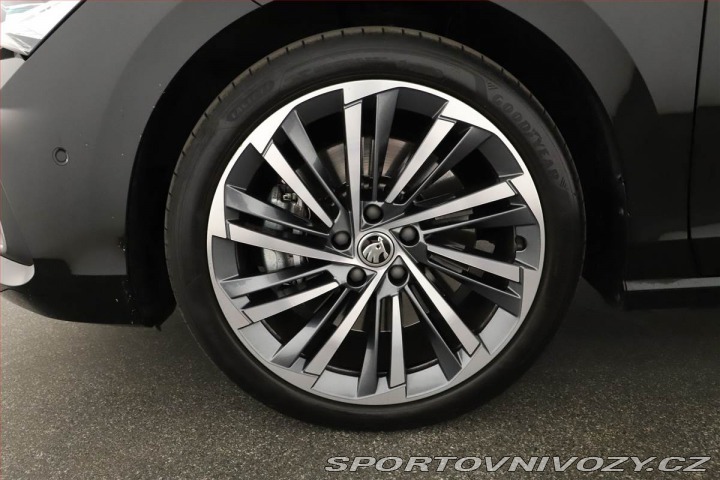 Škoda Superb 2.0 TSI 2024