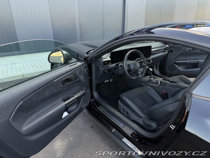 Ford Mustang Dark Horse 2026