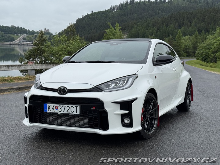 Toyota Yaris GR Dynamic + Sport 1.6 Tu 2022