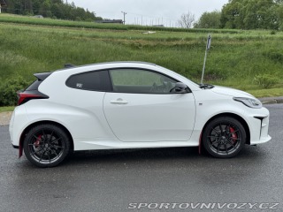 Toyota Yaris GR Dynamic + Sport 1.6 Tu 2022