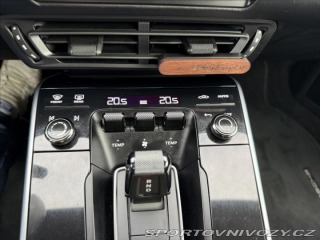Porsche 911 992 Carrera S Sport chron 2019