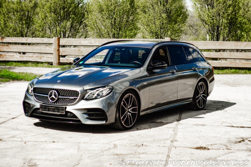 Mercedes-Benz E