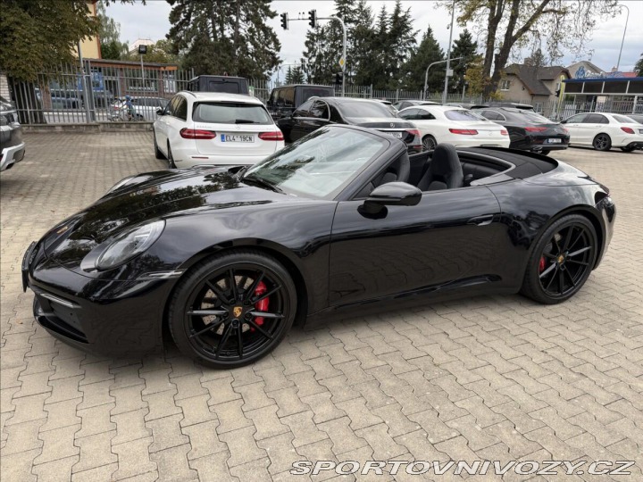 Porsche 911 992 Carrera S Sport chron 2019
