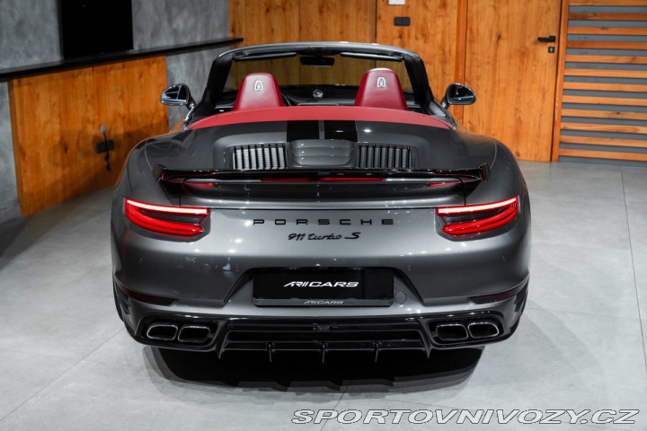 Porsche 911 Turbo 2017