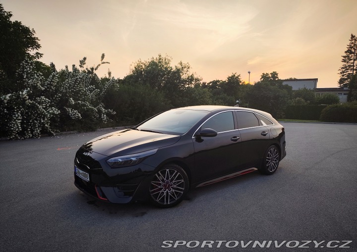 Kia ProCeed GT 1.6 T-GDI | Záruka 2025