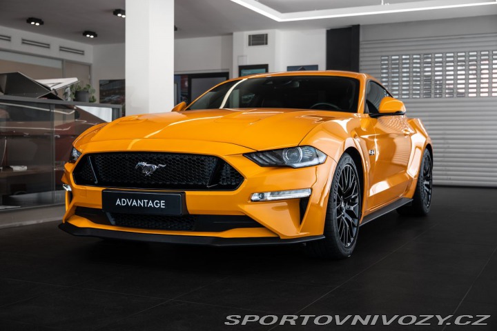 Ford Mustang 5.0 V8 GT Fastback 1.maji 2018