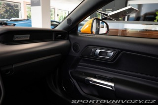 Ford Mustang 5.0 V8 GT Fastback 1.maji 2018