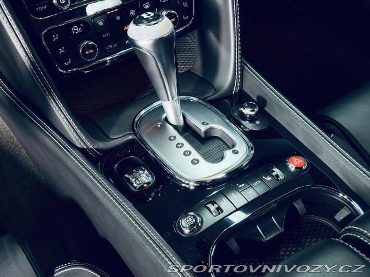 Bentley Continental GT 6.0 W12 MAX Výbava 2012