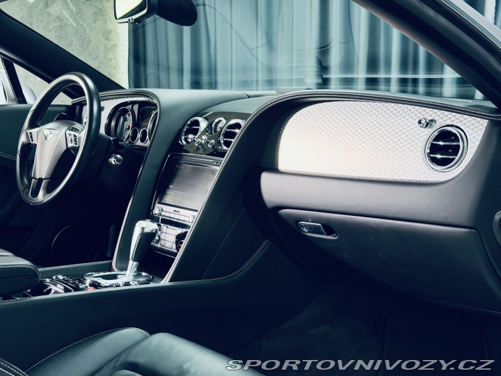 Bentley Continental GT 6.0 W12 MAX Výbava 2012