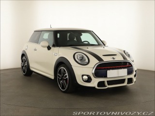 Mini Cooper Cooper S