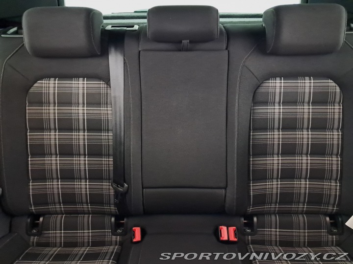 Volkswagen Golf 2.0 TDI GTD 2016