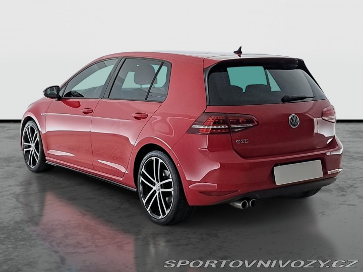 Volkswagen Golf 2.0 TDI GTD 2016