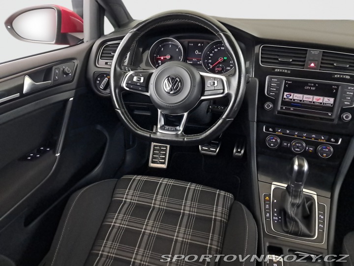 Volkswagen Golf 2.0 TDI GTD 2016
