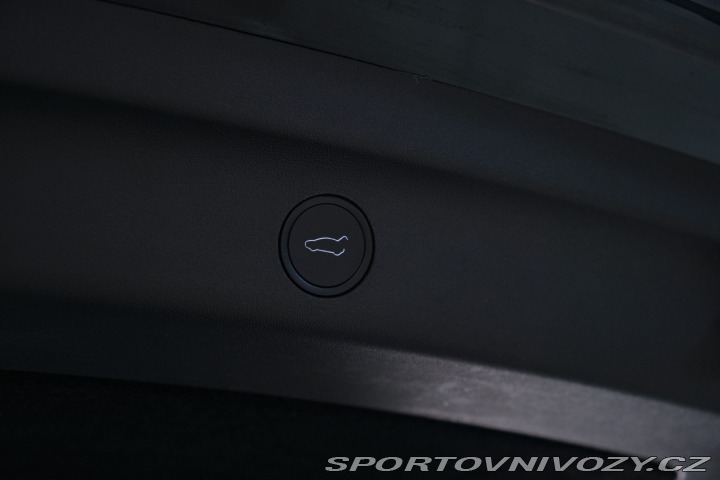 Tesla Model Y DualMotor LongRange 378k 2023