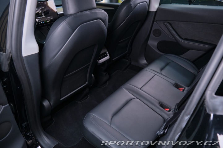 Tesla Model Y DualMotor LongRange 378k 2023