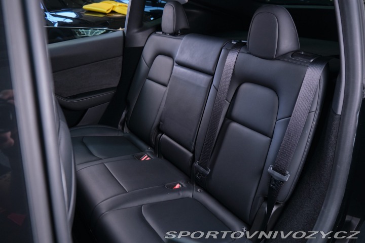 Tesla Model Y DualMotor LongRange 378k 2023