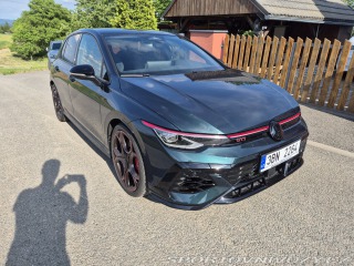 Volkswagen Golf GTI EDICE 50