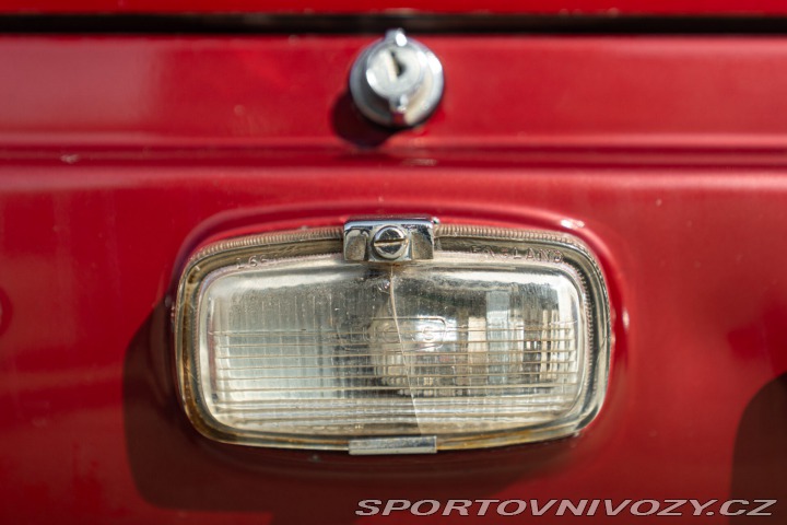 Aston Martin Ostatní modely DB6 SPORTS SALOON 1968