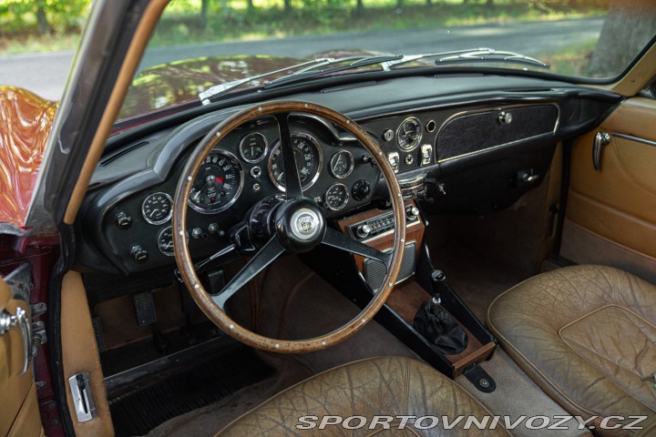 Aston Martin Ostatní modely DB6 SPORTS SALOON 1968