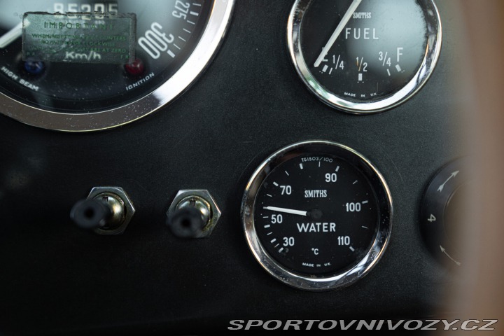 Aston Martin Ostatní modely DB6 SPORTS SALOON 1968