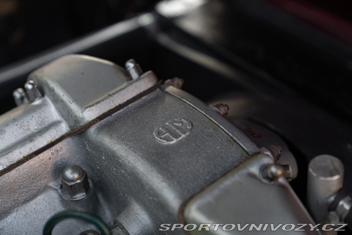 Aston Martin Ostatní modely DB6 SPORTS SALOON 1968