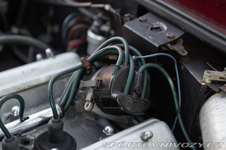 Aston Martin Ostatní modely DB6 SPORTS SALOON 1968