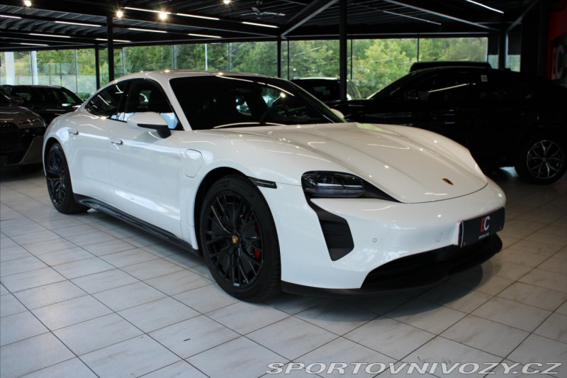 Porsche Taycan GTS 440kW SportChrono/CZ/