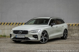 Volvo V60 T6 R-Design AWD A/T, 228