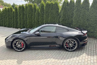 Porsche 911 Carrera S + GTS Paket