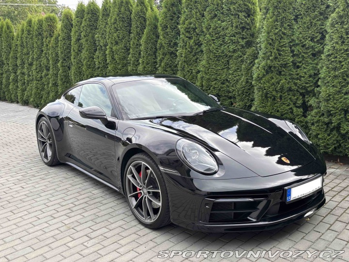 Porsche 911 Carrera S + GTS Optik 2023
