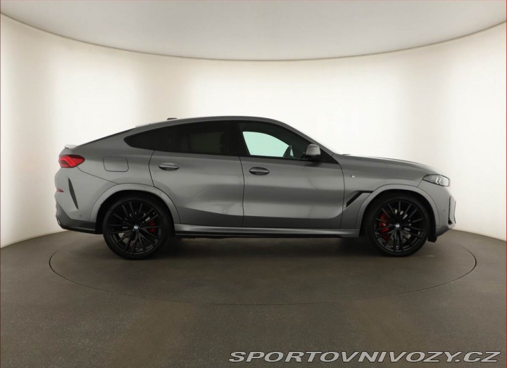 BMW X6 xDrive40d 2025