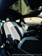 Volkswagen Scirocco R Line 2012