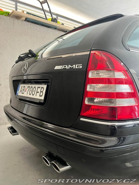 Mercedes-Benz C 55 AMG 2004