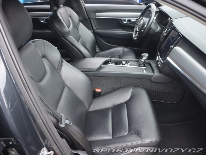 Volvo V90 D5 AWD 2017