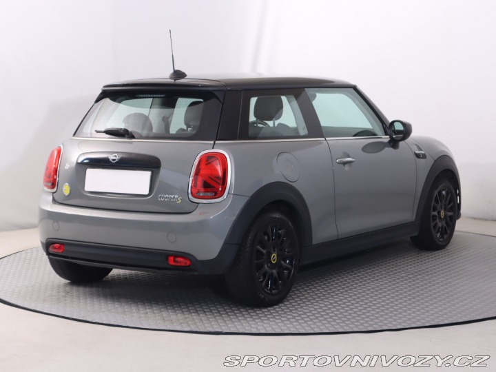 Mini Cooper Cooper SE 32 kWh 2021