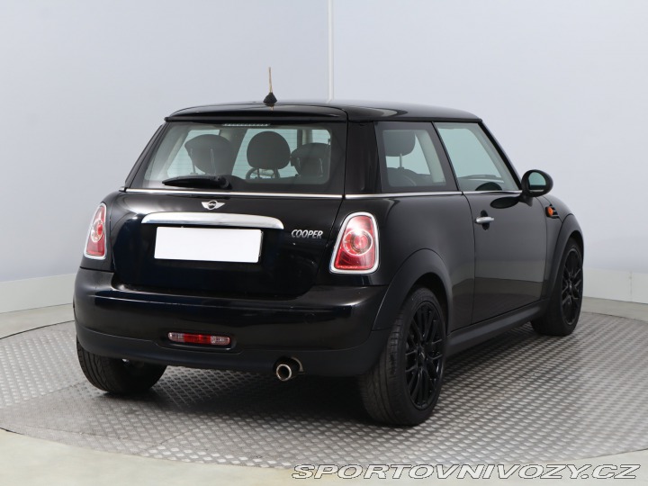 Mini Cooper Cooper 2012