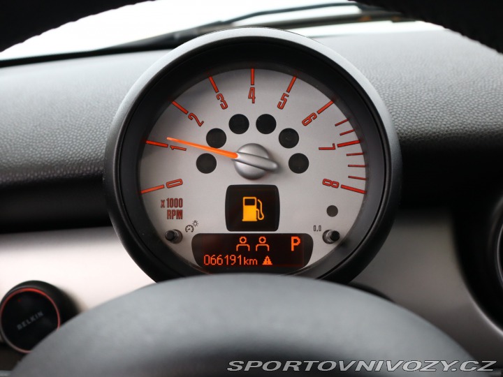 Mini Cooper Cooper 2012
