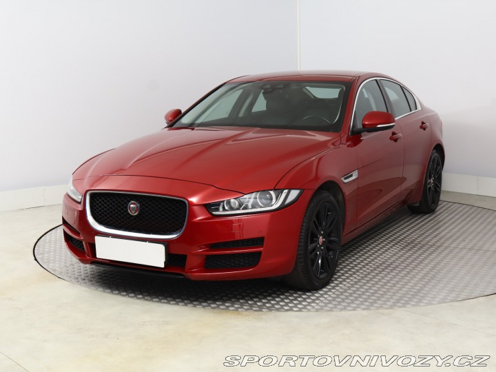 Jaguar XE 20d AWD 2016
