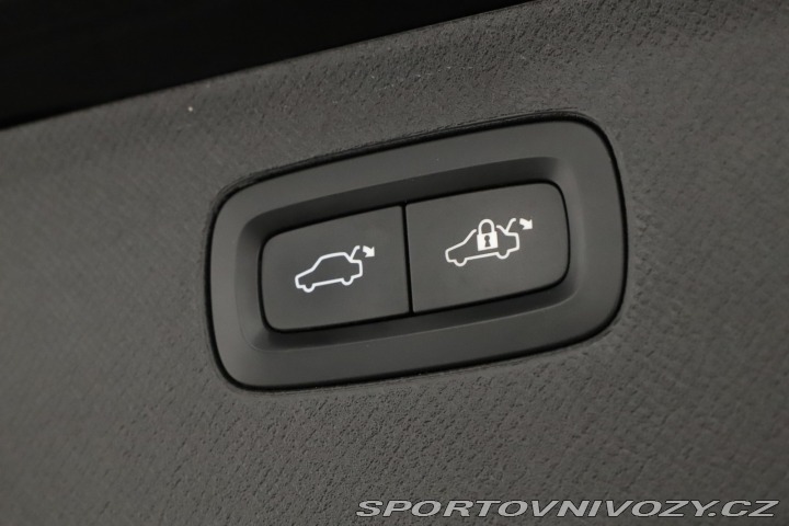 Volvo Ostatní modely XC90  T6 AWD 2019