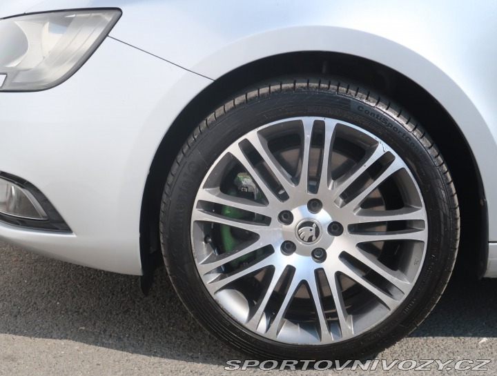 Škoda Superb Elegance 3.6 FSI V6 2014