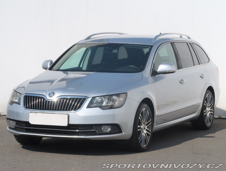 Škoda Superb Elegance 3.6 FSI V6 2014