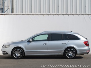 Škoda Superb Elegance 3.6 FSI V6 2014