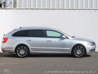 Škoda Superb Elegance 3.6 FSI V6 2014