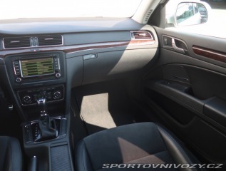 Škoda Superb Elegance 3.6 FSI V6 2014