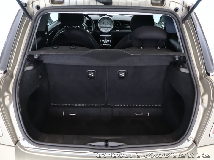 Mini Cooper Cooper 2009