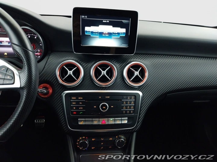 Mercedes-Benz A A 200 2016
