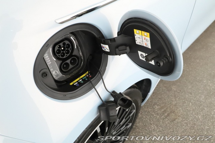 Fiat 500 500e 42 kWh 2021