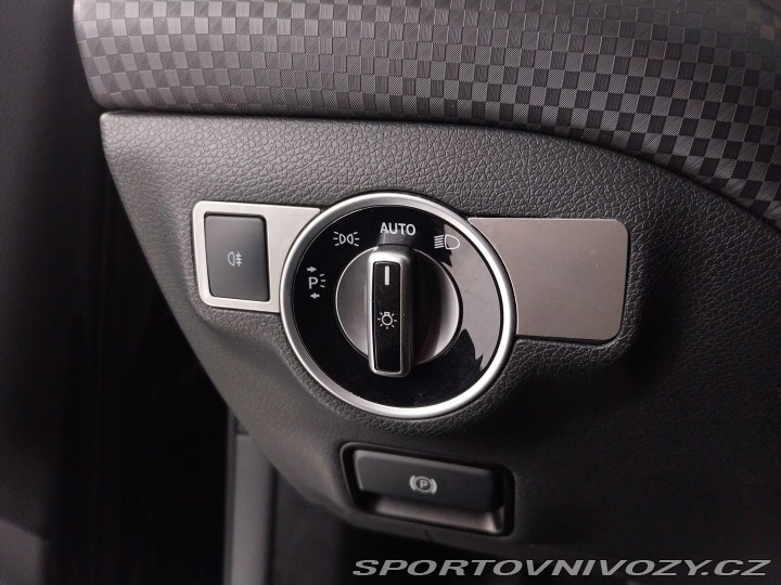 Mercedes-Benz A A 200 2016